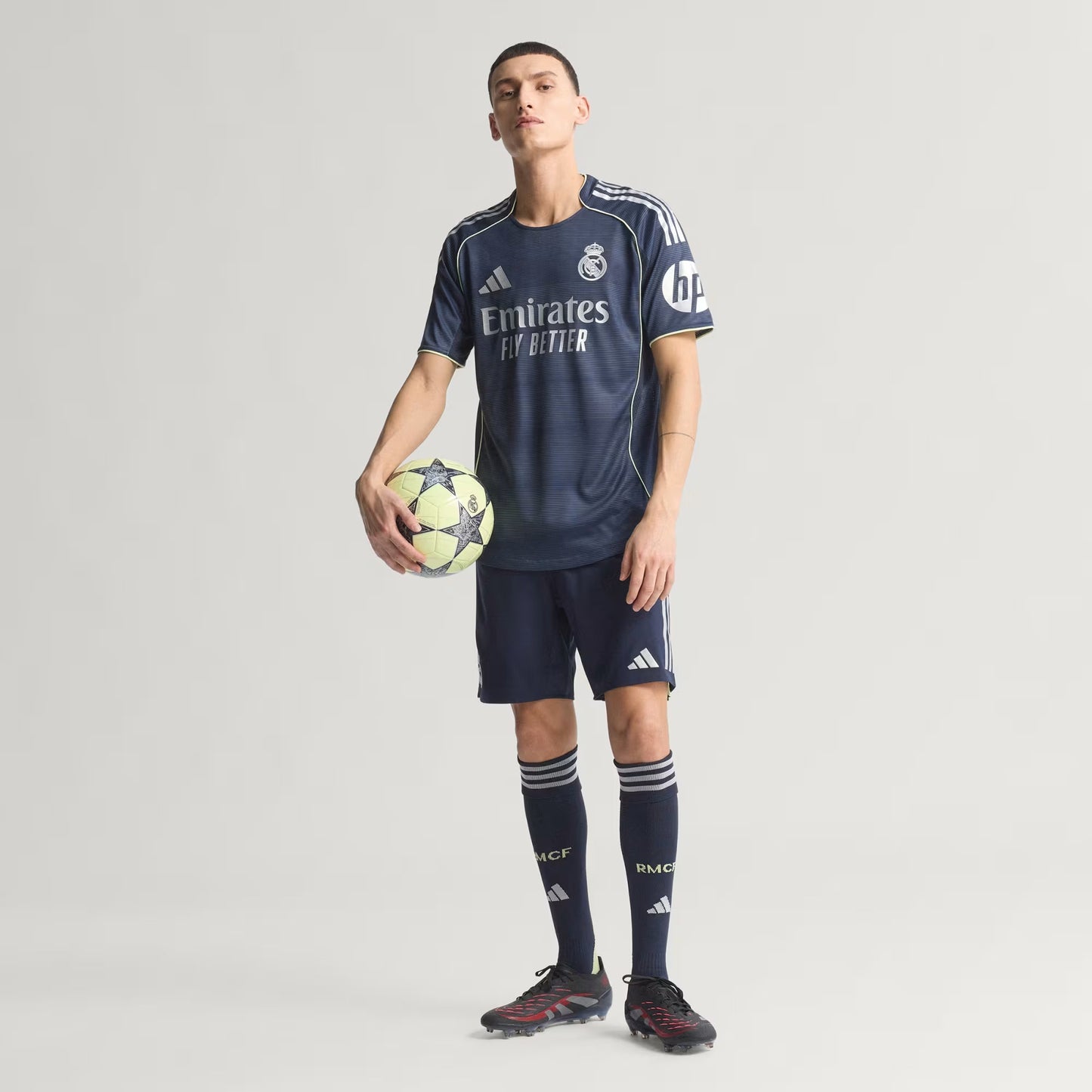 Men's Real Madrid 25/26 Away Authentic Jersey